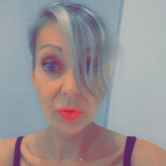 Meet your Posher, Birgit - Picture 1 of 1